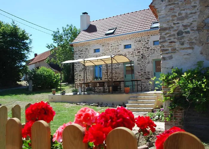 Chambres D'Hotes Maison Balady Bellenaves photo