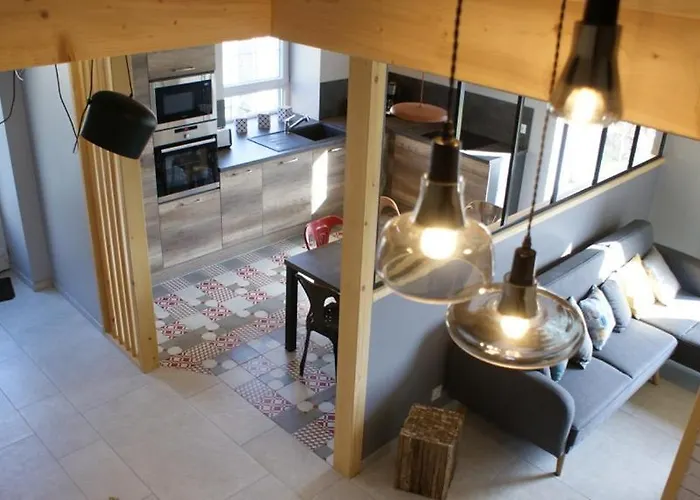 Фото Gite Du Roc Chateauneuf-les-Bains