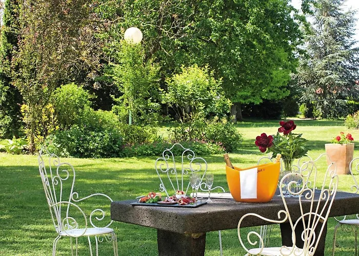 Le Clos Fleuri - Maison Vigier Maringues photo