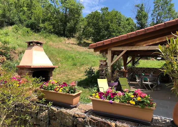 Lama-Gite-Des-Puys Chalet Ecologique A 30Km Des Pistes, Visite Aux Lamas Charge Ve Montaigut-le-Blanc  photo