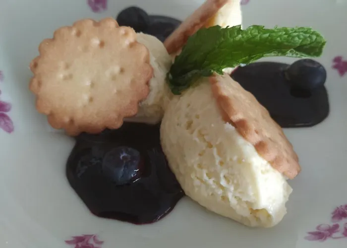 Hotel Restaurant Notre Dame Orcival photo