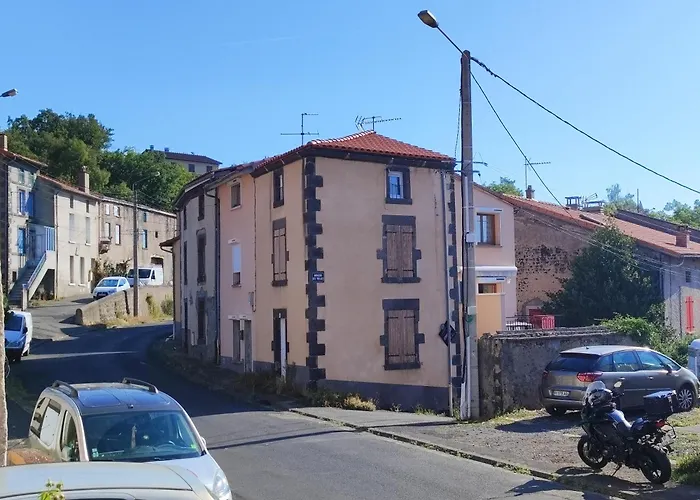 Jolie Petite Maison De Bourg Sayat photo