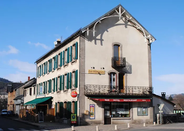 Hotel Des Voyageurs Chez Betty Neussargues en Pinatelle photo