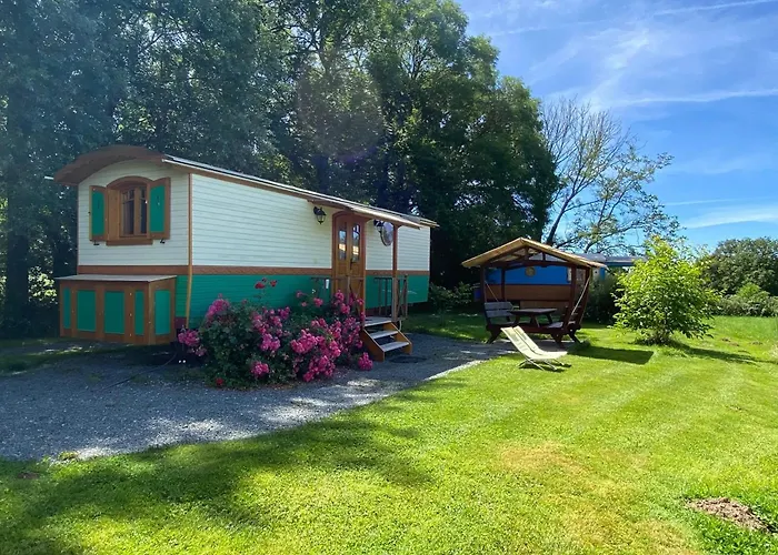Bungalow Confortable A Saint-Pardoux Avec Piscine Partagee photo