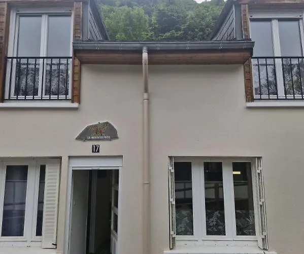 Maison Du Poete Mont-Dore photo