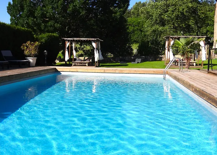 La Maison De Gilbert Jacuzzi Piscine Chauffee Chaudes-Aigues photo