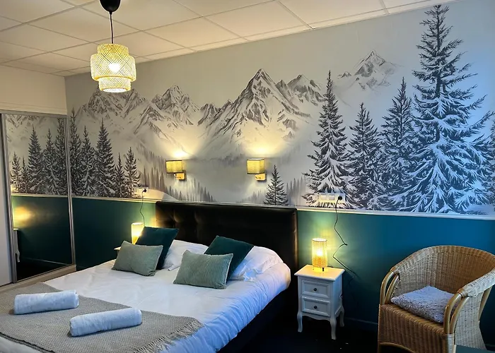 Logis Hotel De Paris Murol photo