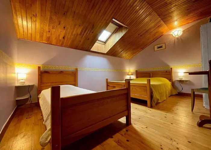 Chambre Lilas A Alleyras - Animaux Admis, Table D'Hotes, Terrains Spacieux Foto