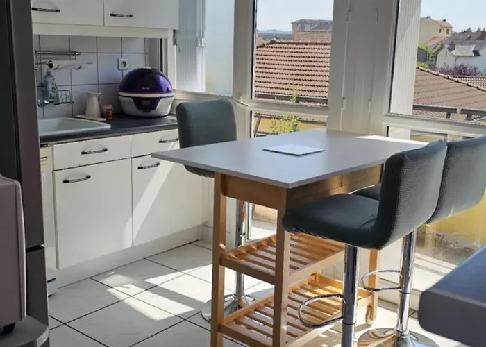 Central-Parking-Balcon-Confortable Aurillac photo