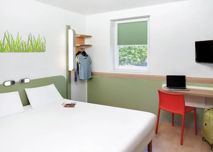 Ibis Budget Clermont Ferrand Centre Montferrand photo