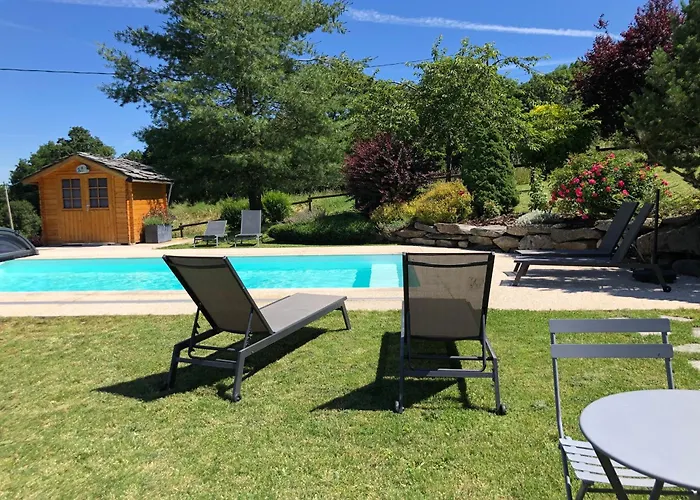 Photo de LE PIN BLEU Les Pierres du Chomeil Rosieres 