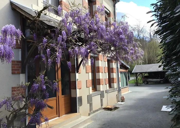 Gite La Maison Du Chambon La Chapelle  Foto