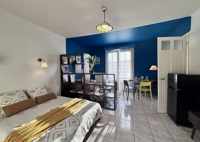 Фото Nuit Panoramique - Studio - Wifi - 2 Pers Шатель-Гийон