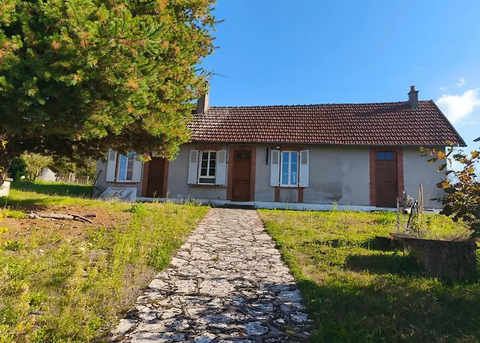 Lucenay-les-Aix Maison De Plain Pied Au Coeur Du Village תמונה