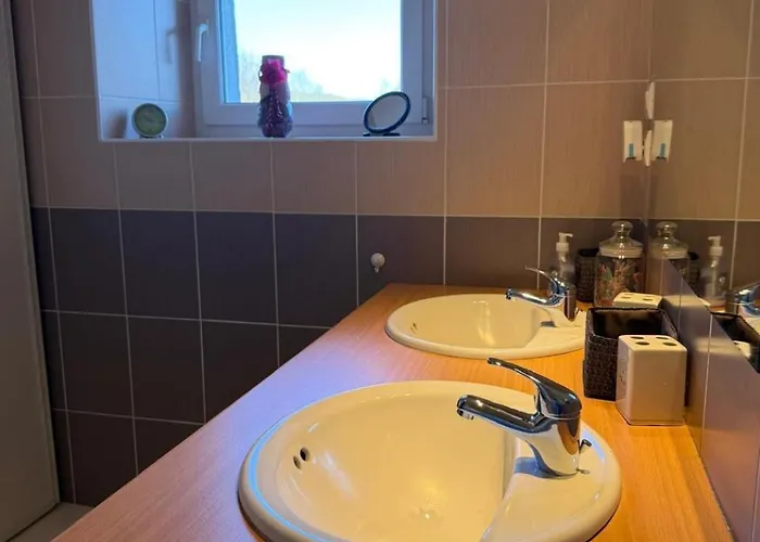 Petite Villa A La Campagne - 6 Personnes Lantriac foto