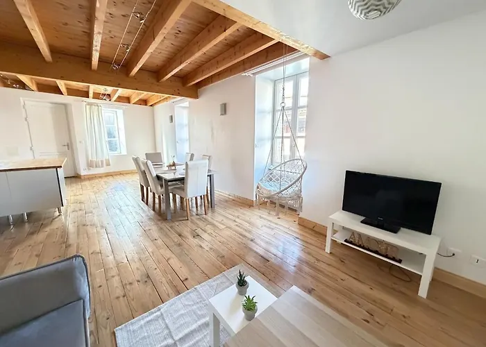 Maison Entiere Et Renovee Pour 6 Couchages Mirefleurs照片