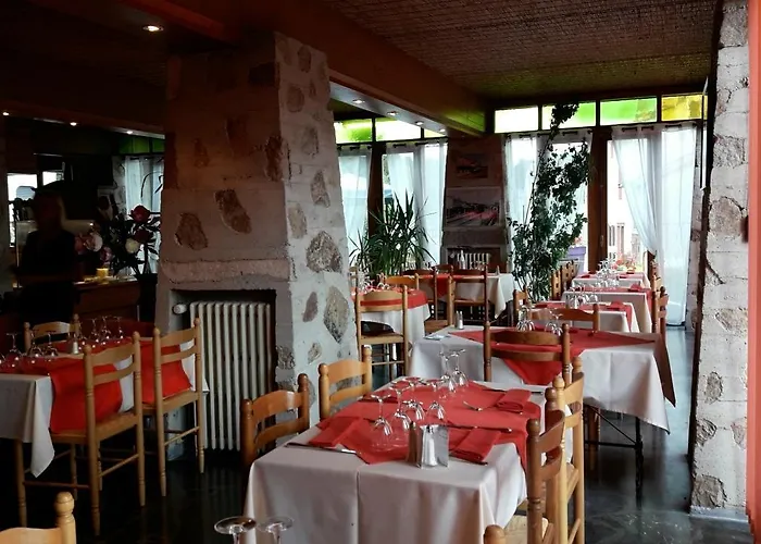 Hotel Le Chalet Sembadel photo