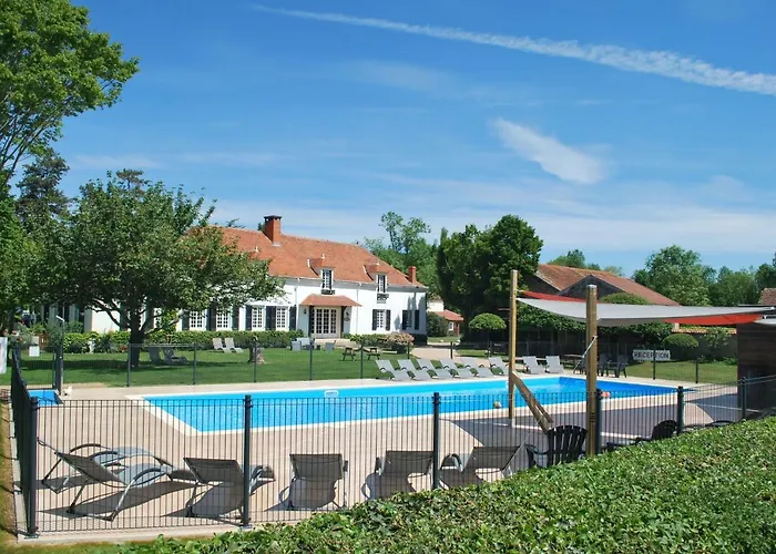 Domaine Les Gandins Bed & Breakfast Saint-Germain-de-Salles photo