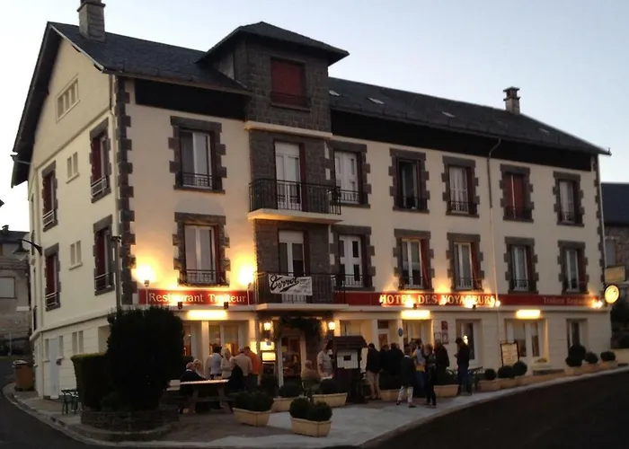 Hotel Des Voyageurs Bagnols  photo